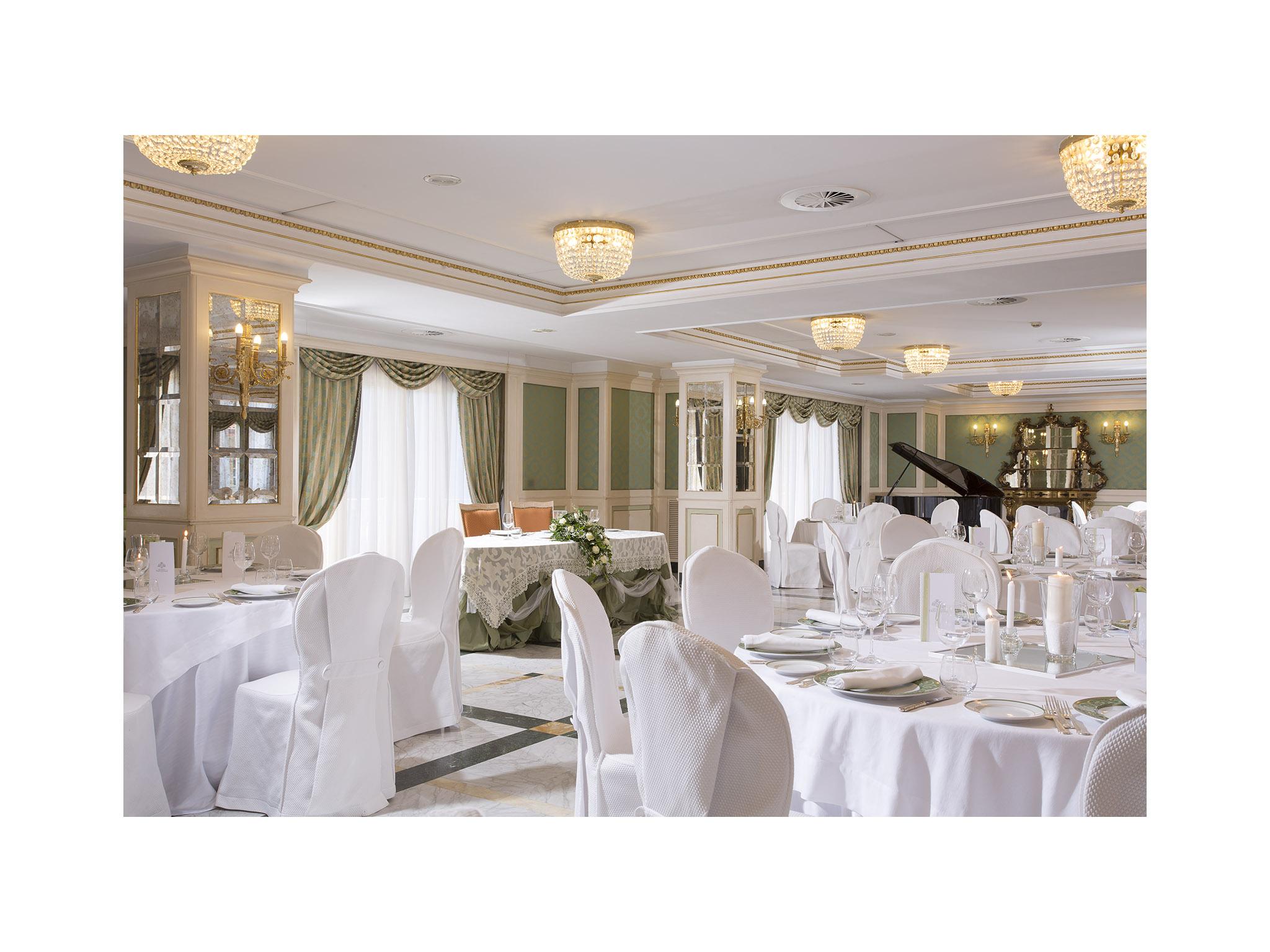 Hotel Grand Vanvitelli Caserta